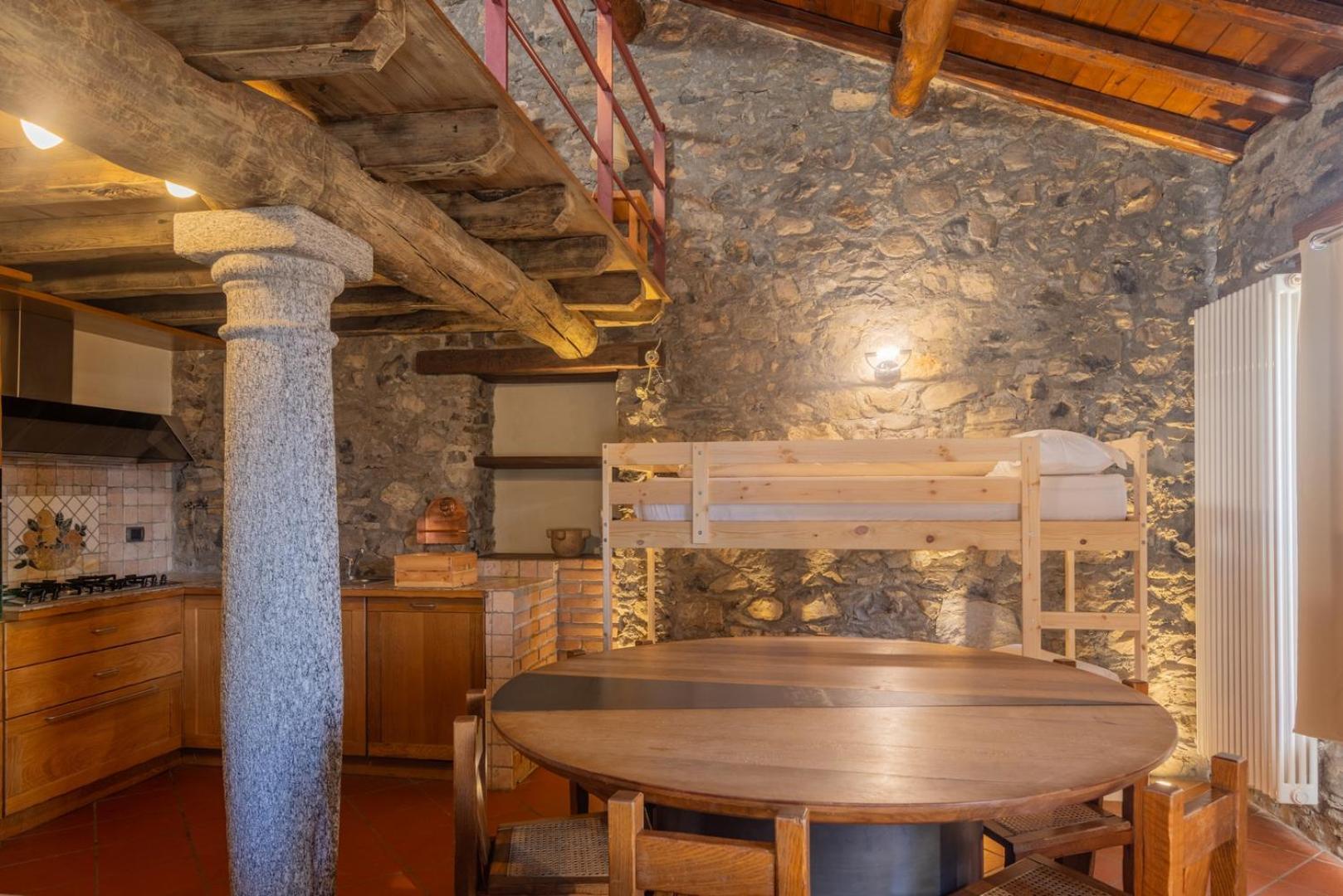 La Nevera Bauernhof Lanzo dʼIntelvi